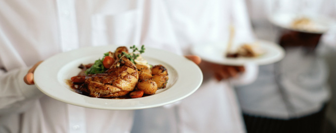 503338-restaurante-la-marinera-platos